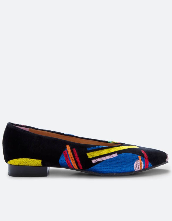 Martina Visages Vegan, Momoc Shoes,  Liv & Grace vegan